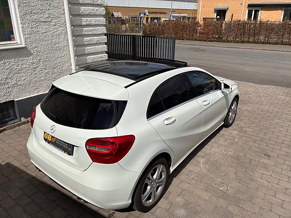 Mercedes-Benz A180 13 of 30