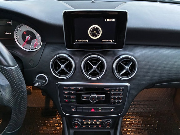 Mercedes-Benz A180 22 of 30