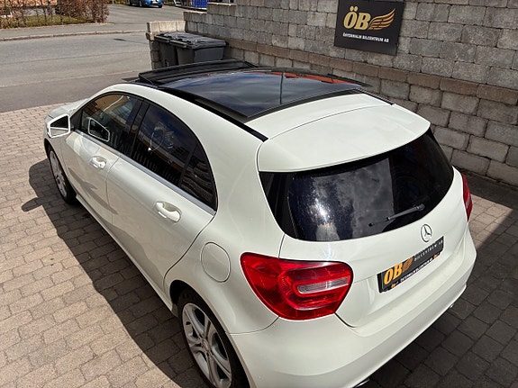 Mercedes-Benz A180 11 of 30