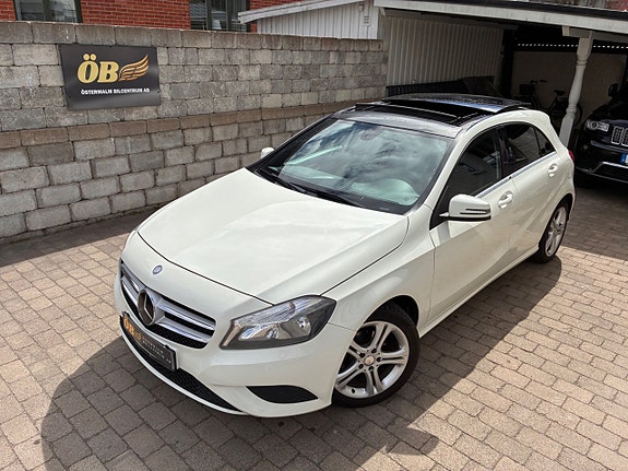 Mercedes-Benz A180 2 of 5