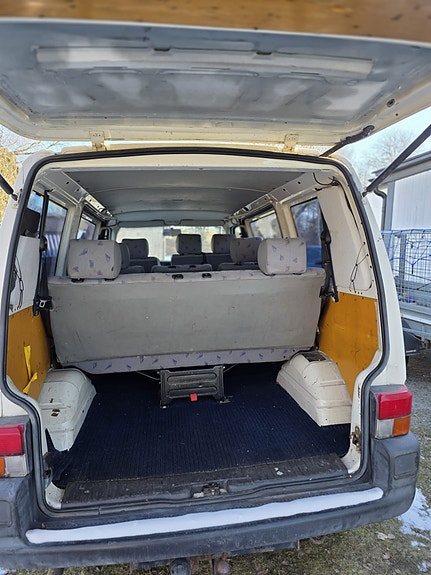 Volkswagen Kombi 3 of 5