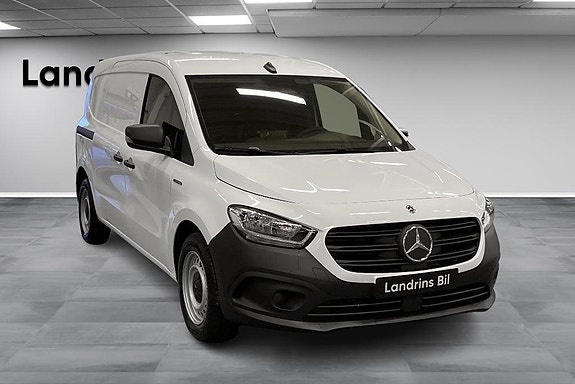 Mercedes-Benz eCitan 2 of 5