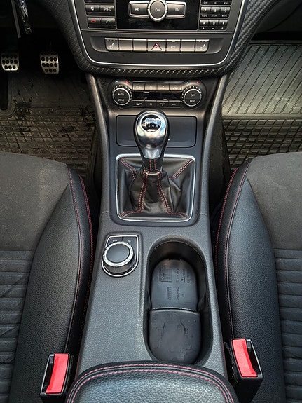 Mercedes-Benz A180 19 of 30