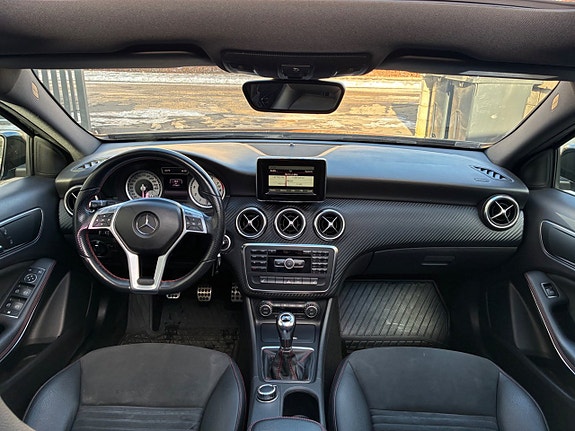 Mercedes-Benz A180 16 of 30