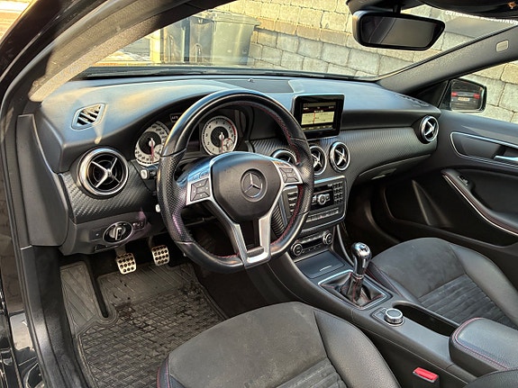 Mercedes-Benz A180 20 of 30