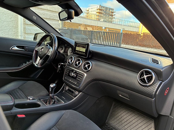 Mercedes-Benz A180 23 of 30