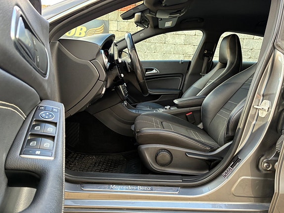 Mercedes-Benz CLA220 d 23 of 29