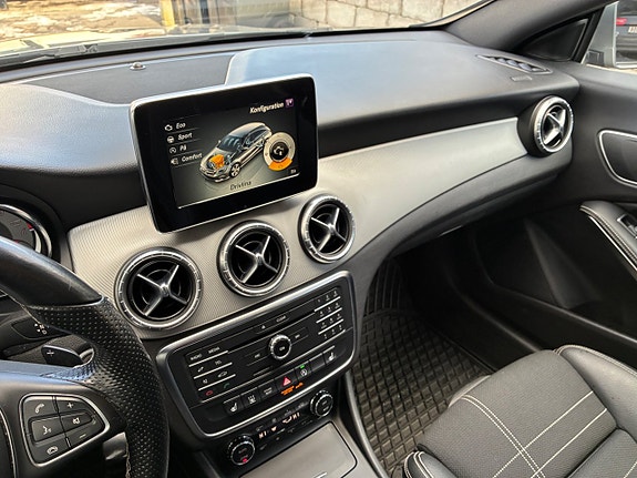 Mercedes-Benz CLA220 d 21 of 29