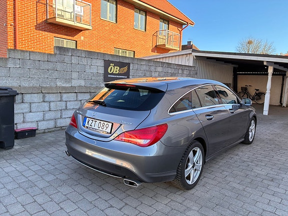 Mercedes-Benz CLA220 d 8 of 29