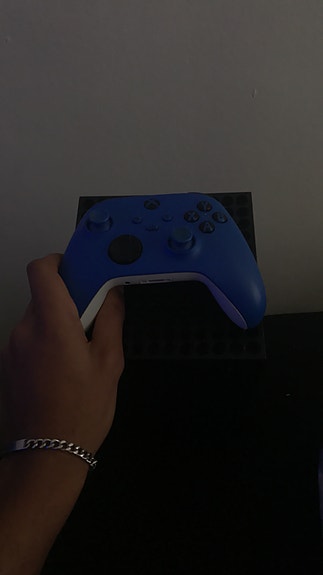 Product image 1 of 4
