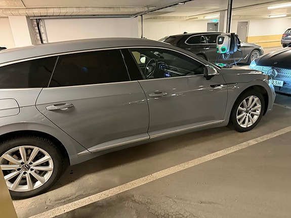 Volkswagen Arteon 4 of 5