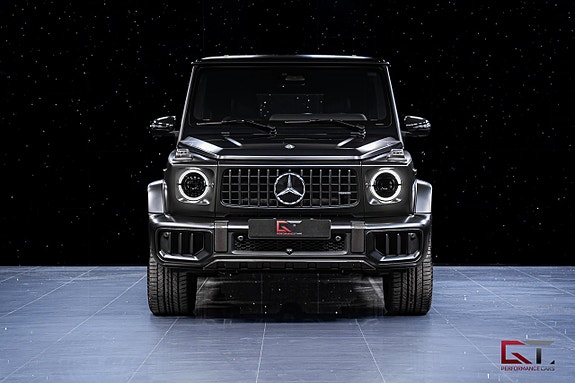 Mercedes-Benz G63 4 of 5