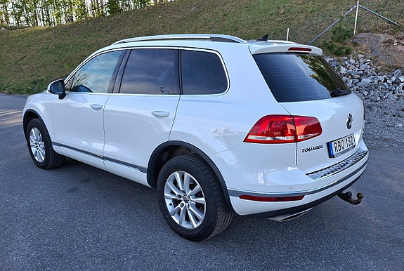 Volkswagen Touareg 6 of 11