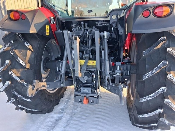 Massey Ferguson 4708M FORESTLI 3 of 6