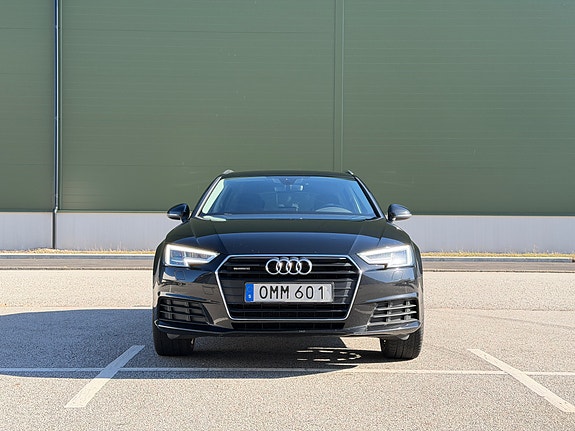Audi A4 4 of 16
