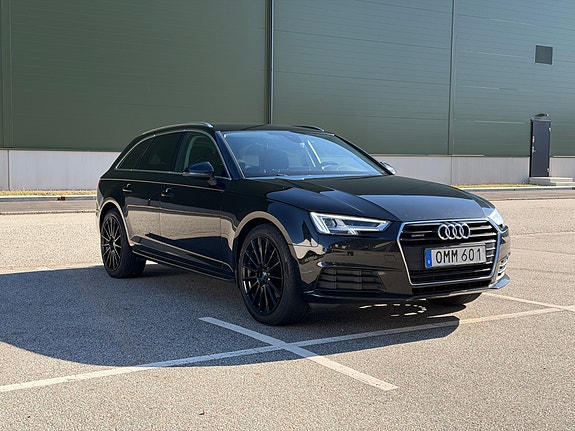 Audi A4 2 of 16