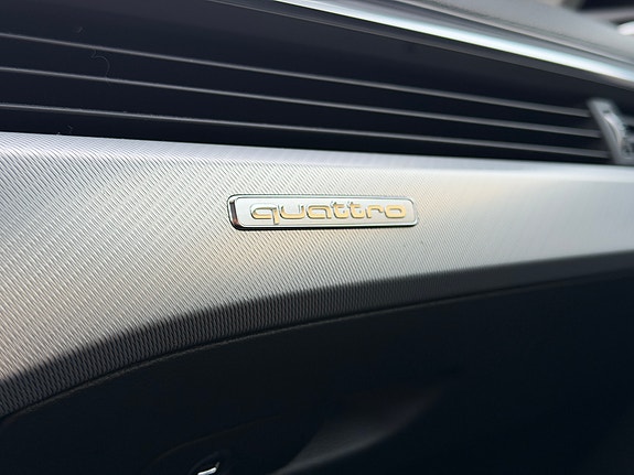 Audi A4 16 of 16