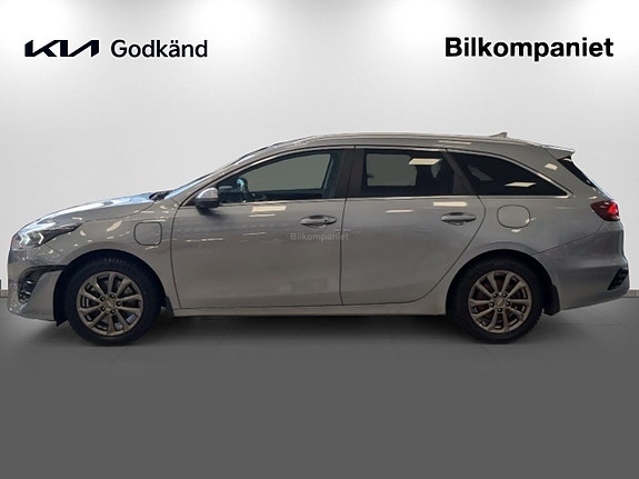 Kia Ceed 4 of 5