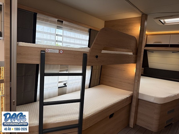 Knaus SÜDWIND 650 UDF BLACK SELECTION 18 of 19