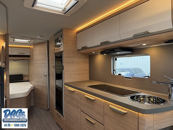 Knaus SÜDWIND 650 UDF BLACK SELECTION 12 of 19