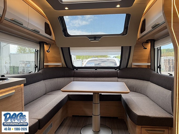 Knaus SÜDWIND 650 UDF BLACK SELECTION 8 of 19