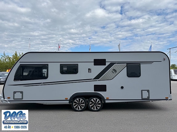 Knaus SÜDWIND 650 UDF BLACK SELECTION 4 of 19