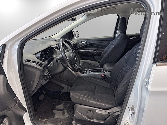 Ford Kuga 8 of 14