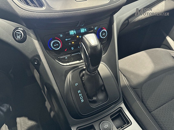 Ford Kuga 12 of 14