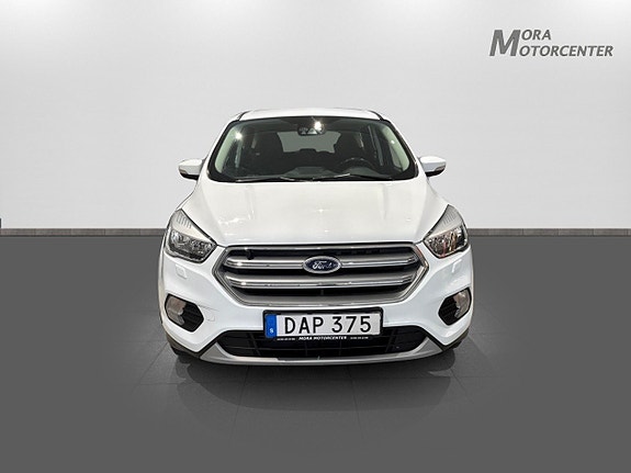 Ford Kuga 2 of 5