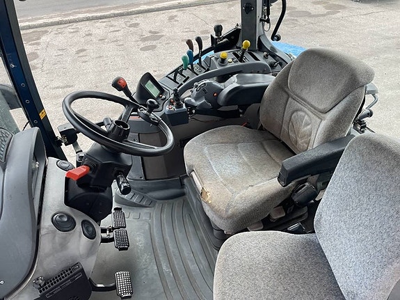 New Holland TSA 135 5 of 5
