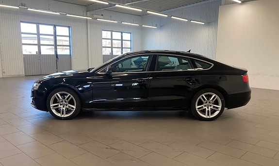 Audi A5 2 of 11