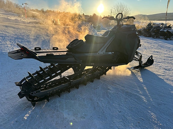 Lynx Shredder DS 3900 850 E-Tec Turbo R -24 3 of 6