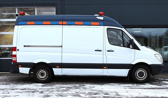 Mercedes-Benz Sprinter 316 2 of 5