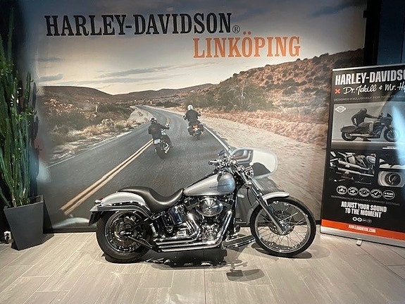 Harley-Davidson Deuce 2,95% ränta - vi löser transporten