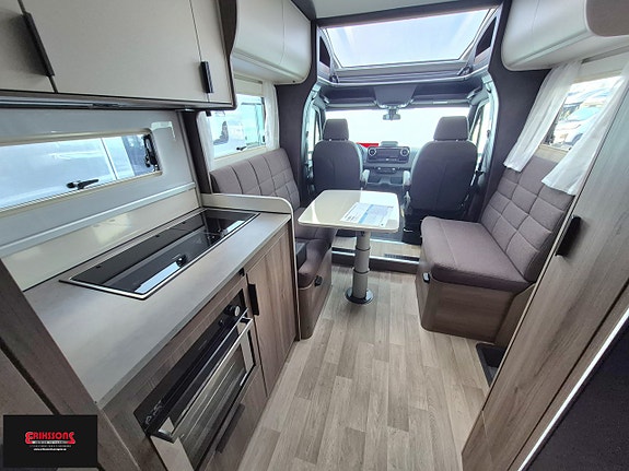 Kabe TRAVEL MASTER NOVUM 720 LXL 7 of 15