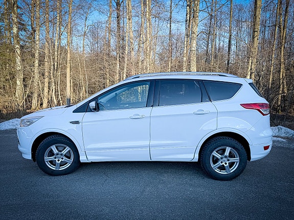 Ford Kuga 12 of 12