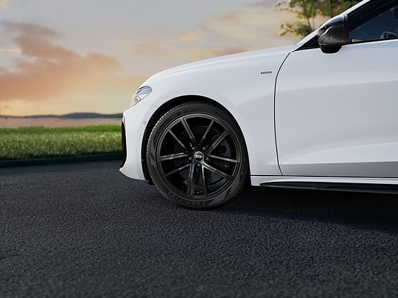 Audi A5 3 of 5