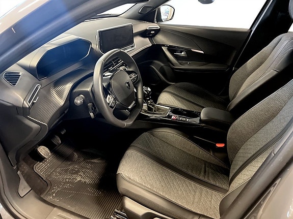 Peugeot 2008 5 of 5