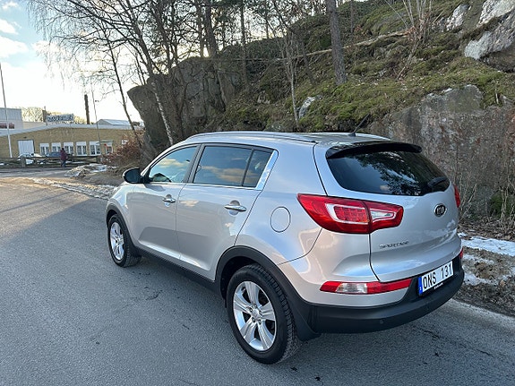 Kia Sportage 3 of 5