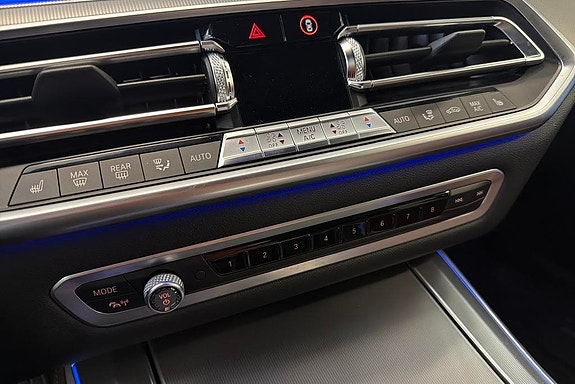 BMW X5 13 of 14
