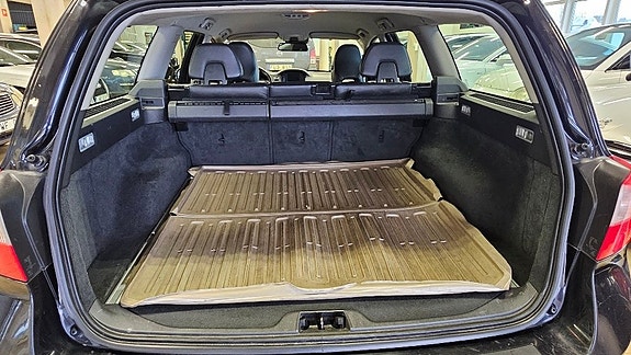 Volvo V70 6 of 15