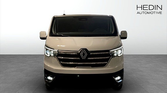 Renault Trafic 8 of 8