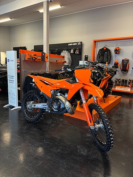 KTM 250 SX 2 of 3