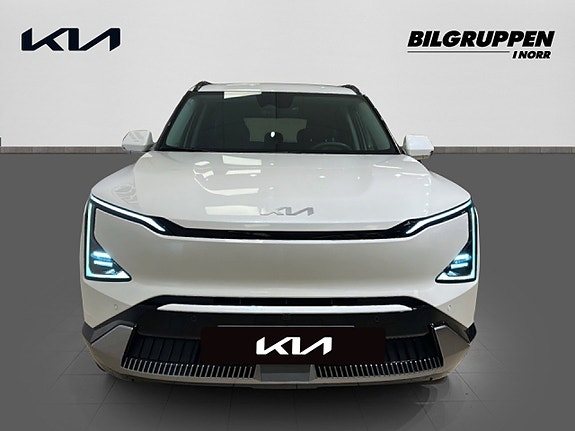 Kia EV5 2 of 17