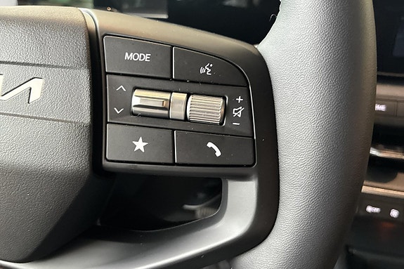 Kia K4 20 of 29