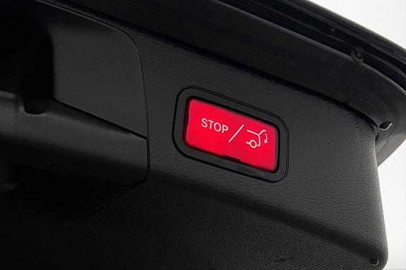 Mercedes-Benz C300 d 27 of 27
