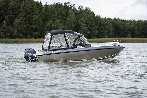 Buster LX Yamaha F60 2025 4 of 9
