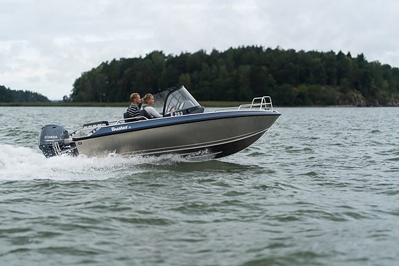 Buster LX Yamaha F60 2025 9 of 9