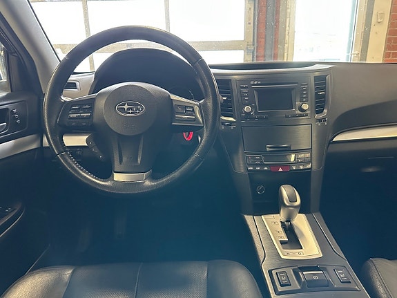 Subaru Outback 11 of 22