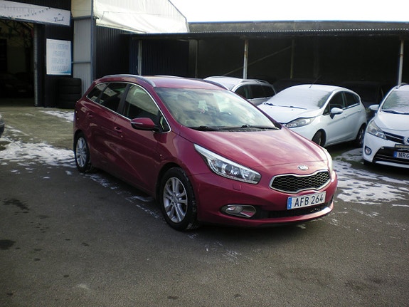 Kia Ceed 2 of 5